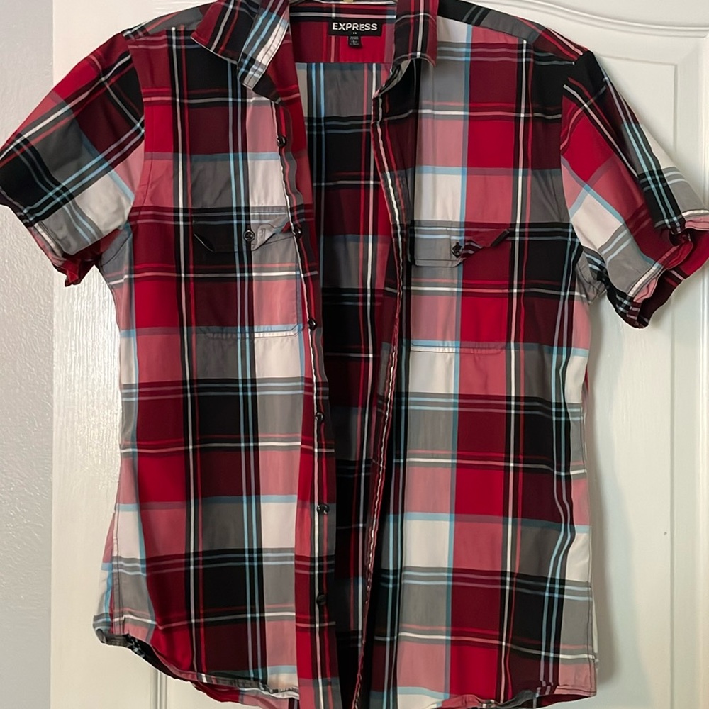 Express Button Up